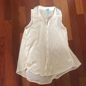 Button down, sleeveless blouse